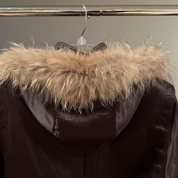 Bromley Sport Real Down winter coat. Women’s Sz M. Fur detachable hood - Picture 8 of 9